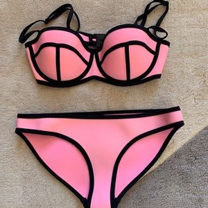 Triangl Bikini